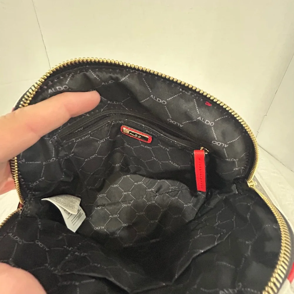 Aldo measurements width